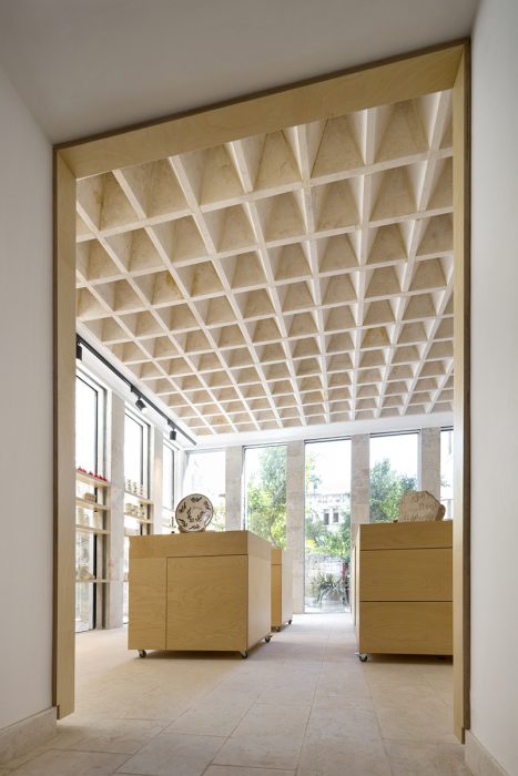 The Flat Stone Vault A Pioneering Interlocking Stone Ceiling